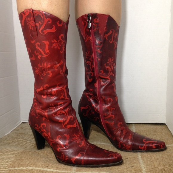 donald pliner red boots
